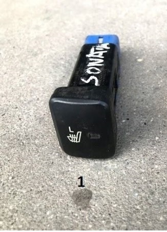 Przełącznik HYUNDAI SONATA V 5 NF PRZYCISK GRZANIA FOTELA