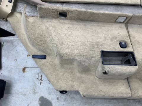 Fotele Mercedes w210 KOMBI 95-02r. kanapa tylna boczki drzwi KOMPLET skóra pompowane elektryczne z pamięcią beżowe