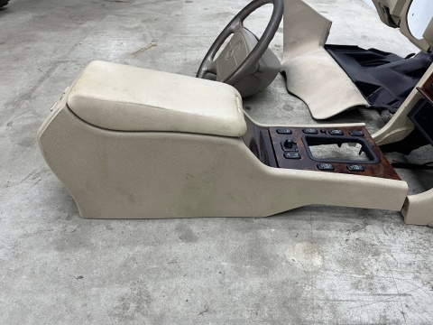 Fotele Mercedes w210 KOMBI 95-02r. kanapa tylna boczki drzwi KOMPLET skóra pompowane elektryczne z pamięcią beżowe