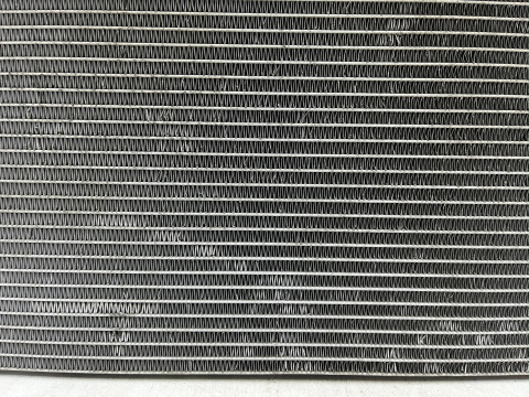 Chłodnica klimatyzacji Renault Trafic III Vivaro B Talento 14r.- 1.6 dCi 2.0 dCi diesel skraplacz 921008178r 93868376