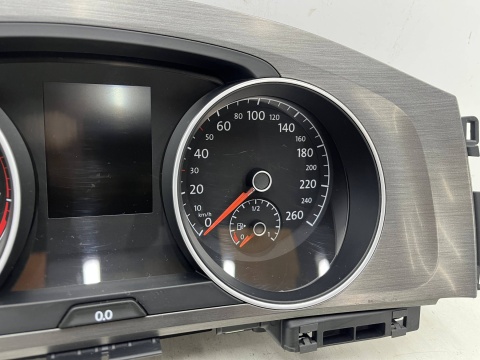 Licznik VW Golf 7 VII 12-20r. 1.4 TSi benzyna zegary 5g0920860