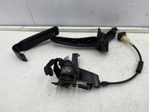Pedał gazu Mercedes w210 95-02r. potencjometr gazu czujnik przyspieszenia linka a0115428717 1293010001 0205001303