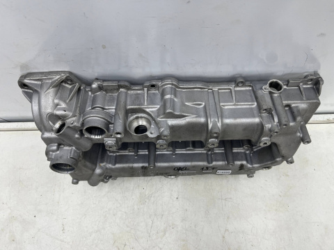 Pokrywa zaworów Opel Astra K Mokka A Insignia B 15-22r. 1.4 T 1.5 T benzyna dekiel głowicy 428702815