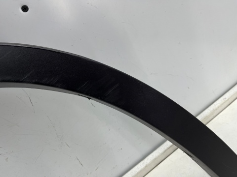 Listwa BMW X1 F48 15-22r. prawy tylny rant nadkola błotnika nakładka prawy tył 7332340
