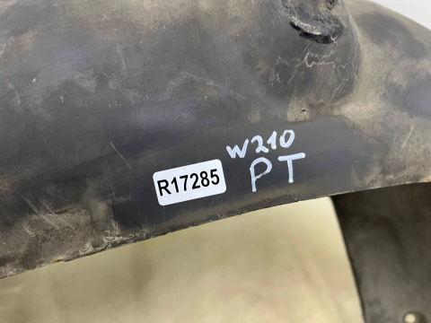 Nadkole Mercedes w210 kombi 95-02r. PRAWE tylne ORYGINALNE PRAWY tył a2106982830