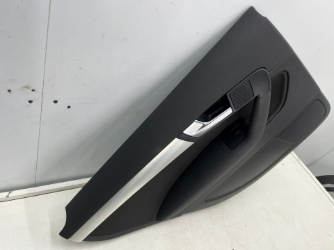 Tapicerka Audi A3 8p Sportback 5D 03-13r. boczek drzwi lewych tylnych pasażera lewy tył 093044586