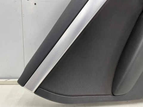 Tapicerka Audi A3 8p Sportback 5D 03-13r. boczek drzwi lewych tylnych pasażera lewy tył 093044586