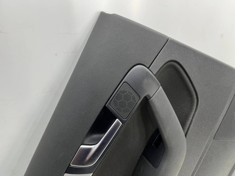 Tapicerka Audi A3 8p Sportback 5D 03-13r. boczek drzwi lewych tylnych pasażera lewy tył 093044586