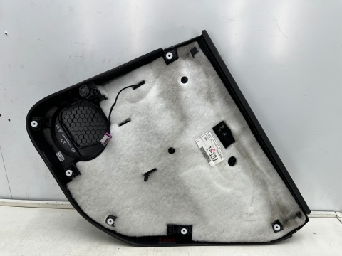 Tapicerka Audi A3 8p Sportback 5D 03-13r. boczek drzwi lewych tylnych pasażera lewy tył 093044586