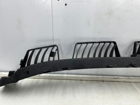 Absorber zderzaka Skoda Karoq 17r.- ślizg środkowy tylna belka wzmocnienie mocowanie 57a807863a