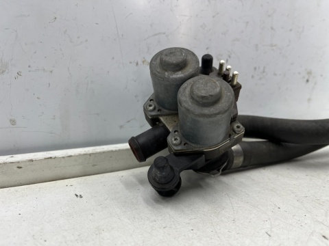 Pompa wody Mercedes w210 95-02r. dodatkowa pompka wody elektryczna elektrozawór 0018307784 1147412114