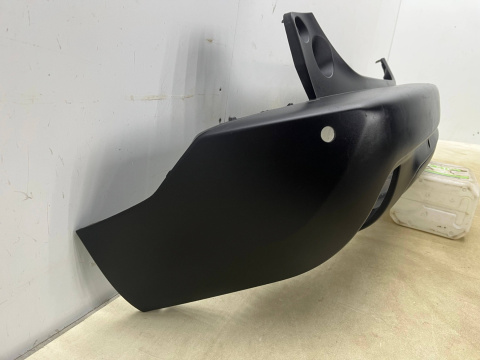 Zderzak tylny Peugeot 2008 1 I 13-19r. tył 4XPDC 9801125577