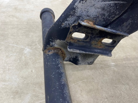 Belka zderzaka Mitsubishi L200 tylne dolne wzmocnienie poprzeczka szerokie mocowanie na cztery otwory