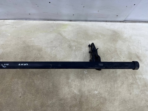 Belka zderzaka Mitsubishi L200 tylne dolne wzmocnienie poprzeczka szerokie mocowanie na cztery otwory