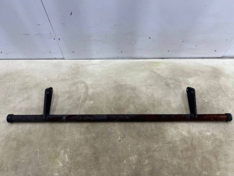 Belka zderzaka Mitsubishi L200 tylne dolne wzmocnienie poprzeczka wąskie mocowanie na dwa otwory