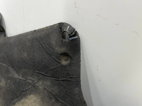 Wygłuszenie maski Mercedes w207 c207 Coupe a207 Cabrio 09-17r. wygłuszka osłona mata podbitka maski a2076820326