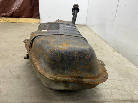 Zbiornik paliwa Mercedes w210 KOMBI 95-02r. 3.2 v6 BENZYNA bak metalowy