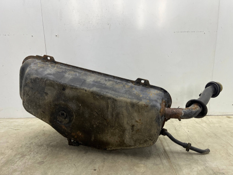 Zbiornik paliwa Mercedes w210 KOMBI 95-02r. 3.2 v6 BENZYNA bak metalowy