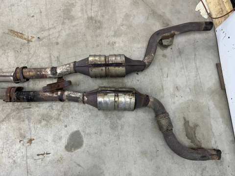 Wydech Mercedes w210 KOMBI 95-02r. 3.2 v6 benzyna KOMPLETNY tłumik katalizatory PEŁNE NIE WYBITE