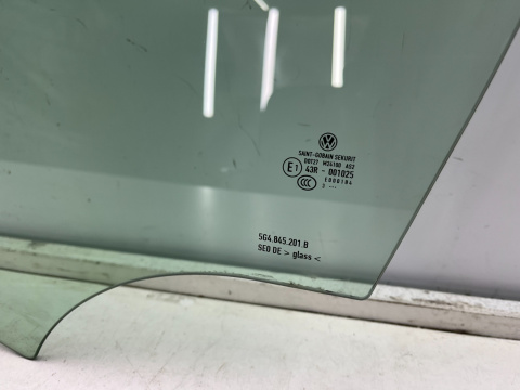Szyba boczna VW Golf 7 VII 13-20r. 5Drzwi lewa przednia z drzwi kierowcy lewy przód 5f4845201b