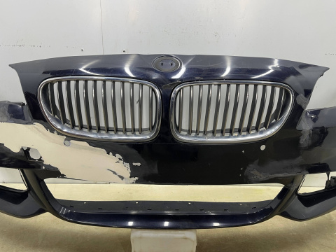 Zderzak przedni BMW 5 F10 F11 M-Pakiet Mpakiet 10-14r. przedlift przód 4XPDC spryski 7905289