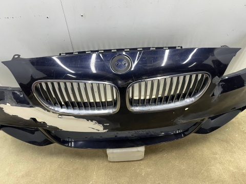 Zderzak przedni BMW 5 F10 F11 M-Pakiet Mpakiet 10-14r. przedlift przód 4XPDC spryski 7905289