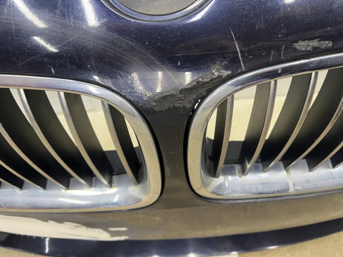 Zderzak przedni BMW 5 F10 F11 M-Pakiet Mpakiet 10-14r. przedlift przód 4XPDC spryski 7905289