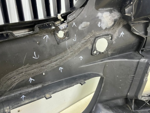 Zderzak przedni BMW 5 F10 F11 M-Pakiet Mpakiet 10-14r. przedlift przód 4XPDC spryski 7905289