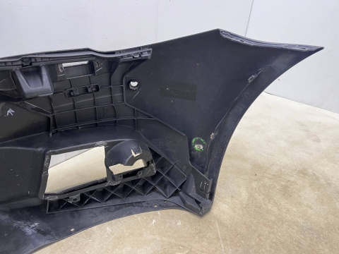 Zderzak przedni BMW 5 F10 F11 M-Pakiet Mpakiet 10-14r. przedlift przód 4XPDC spryski 7905289