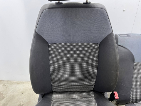 Fotele Seat Ibiza 3 III 6L 02-08r. HB 5Drzwi fotel kanapa KOMPLET