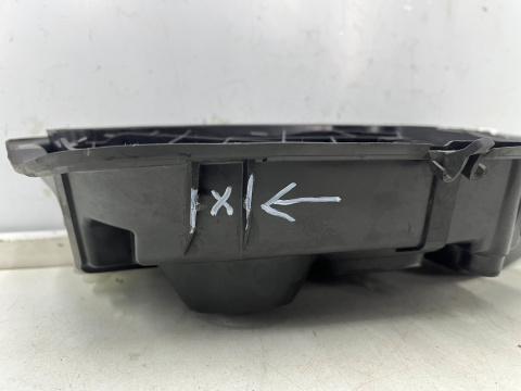 Klapka wlewu paliwa Peugeot 5008 II 17-24r. DIESEL 981244108a