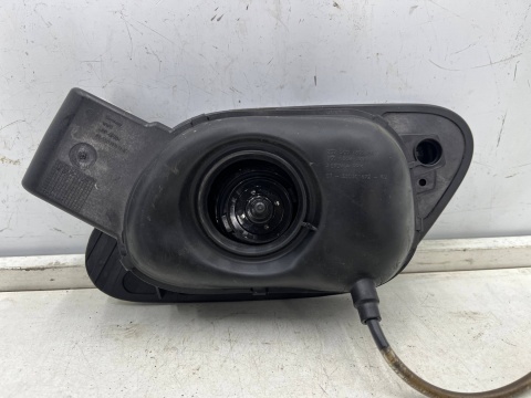 Klapka wlewu paliwa VW Golf 7 VII 12-20r. HB Hatchback Kolor LA7W + korek 5g0809999 5g0809857