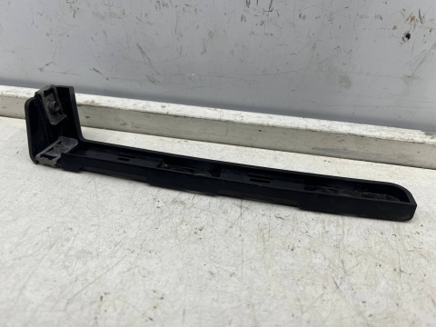 Ślizg Peugeot 308 II T9 SW kombi LIFT 17-21r. prawe tylne mocowanie zderzaka prawy tył 9800996680