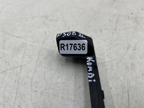 Ślizg Peugeot 308 II T9 SW kombi LIFT 17-21r. prawe tylne mocowanie zderzaka prawy tył 9800996680