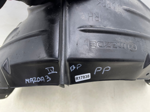 Nadkole Mazda 3 IV BP 19r.- PRAWE przednie ORYGINALNE prawy przód bdmt  bden