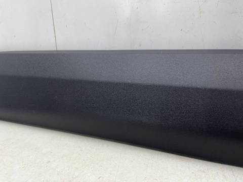 Listwa Audi Q3 II 83a 18r.- lewa przednia listwa dolna drzwi STRUKTURA lewy przód 83a853959