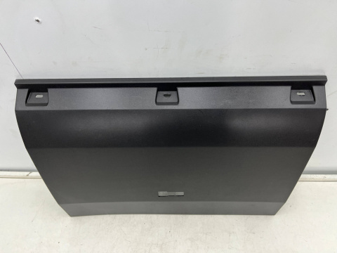 Listwa Iveco daily 4 IV 14r.- lewa nakładka boczna karoseryjna długość 685mm. 5801821757