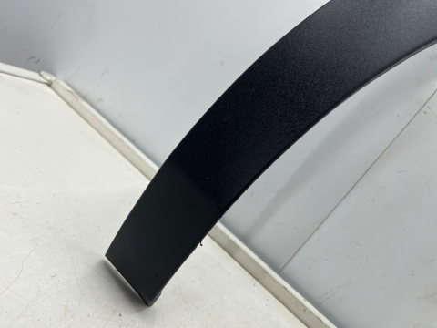 Listwa Peugeot 3008 II 16r.- prawa tylna nakładka rant błotnika CIENKA wąska prawy tył 9825289077