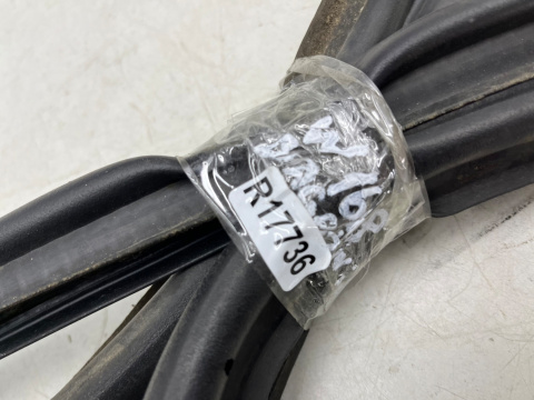 Uszczelka Mercedes w168 A-klasa 97-04r. guma klapy bagażnika wewnętrzna NIEUSZKODZONA