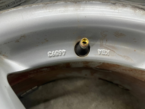 Felga Volvo C70 V70 S70 Ford Focus Enzo 7jx16 5x108 ET43 felgi aluminiowe 16 cali KOMPLET KBA 46598