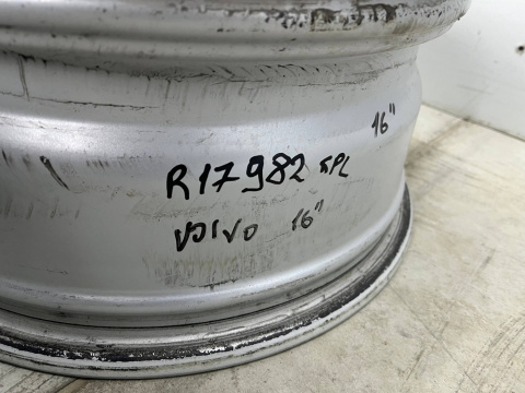 Felga Volvo C70 V70 S70 Ford Focus Enzo 7jx16 5x108 ET43 felgi aluminiowe 16 cali KOMPLET KBA 46598