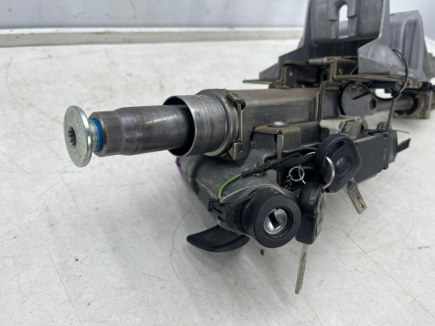 Kolumna kierownicza VW Polo 4 IV 9n Ibiza 3 III 6L Cordoba II Fabia 02-08r. stacyjka DWA kluczyki regulacja blokada krzyżak