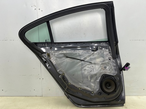 Drzwi Opel Insignia A 08-17r. lewe tylne lewy tył Z177 13316034