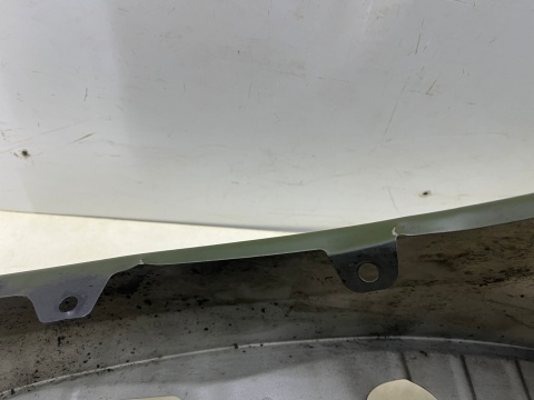 Błotnik Mitsubishi L200 5 V 19r.- Lift prawy przedni prawy przód 