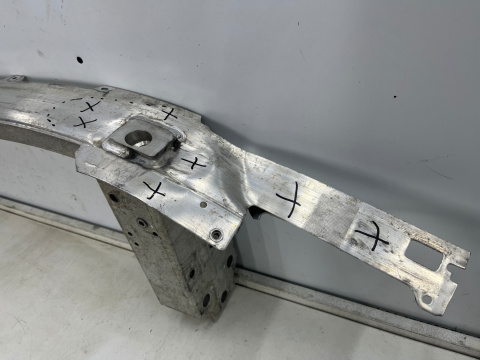 Belka zderzaka BMW 5 G30 G31 17-24r. przednie wzmocnienie zderzaka przód
