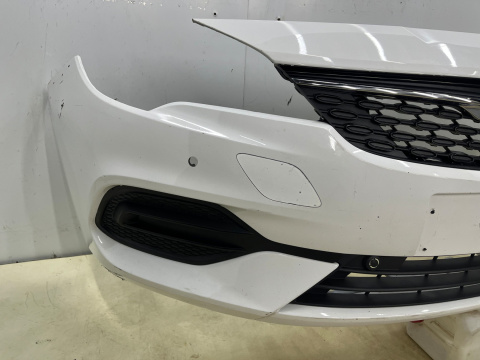 Zderzak przedni Opel Astra K 5 V 19-21r. Lift przód PDC 39130492