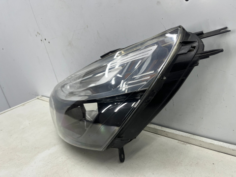 Lampa reflektor Renault Clio 4 IV LIFT 16-20r. LEWA przednia Europa czarna ramka zwykła lewy przód 260609493r