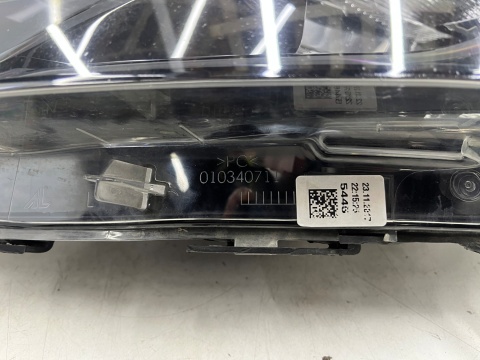 Lampa reflektor Renault Clio 4 IV LIFT 16-20r. LEWA przednia Europa czarna ramka zwykła lewy przód 260609493r