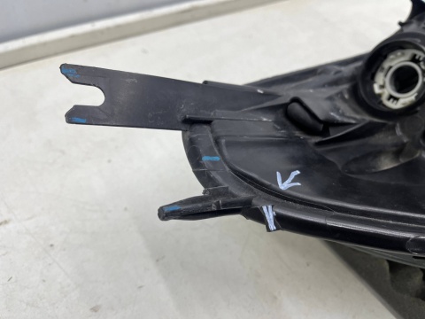 Lampa reflektor Renault Clio 4 IV LIFT 16-20r. LEWA przednia Europa czarna ramka zwykła lewy przód 260609493r