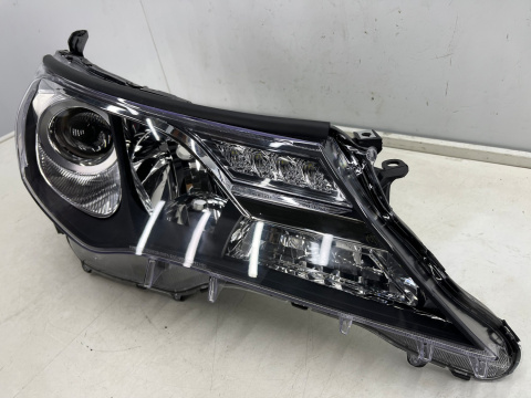 Lampa reflektor Toyota RAV4 IV 13-15r. przedlift PRAWA przednia soczewka prawy przód EUROPA NOWY zamiennik TYC 20-14255-26-2